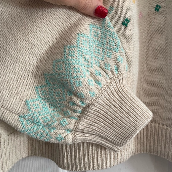 Crown and Ivy women’s  large petite sweater - Picture 7 of 10